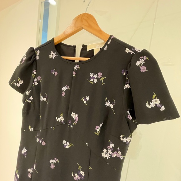 Floral Embroidered Crepe Flounce Dress - Picture 3 of 6